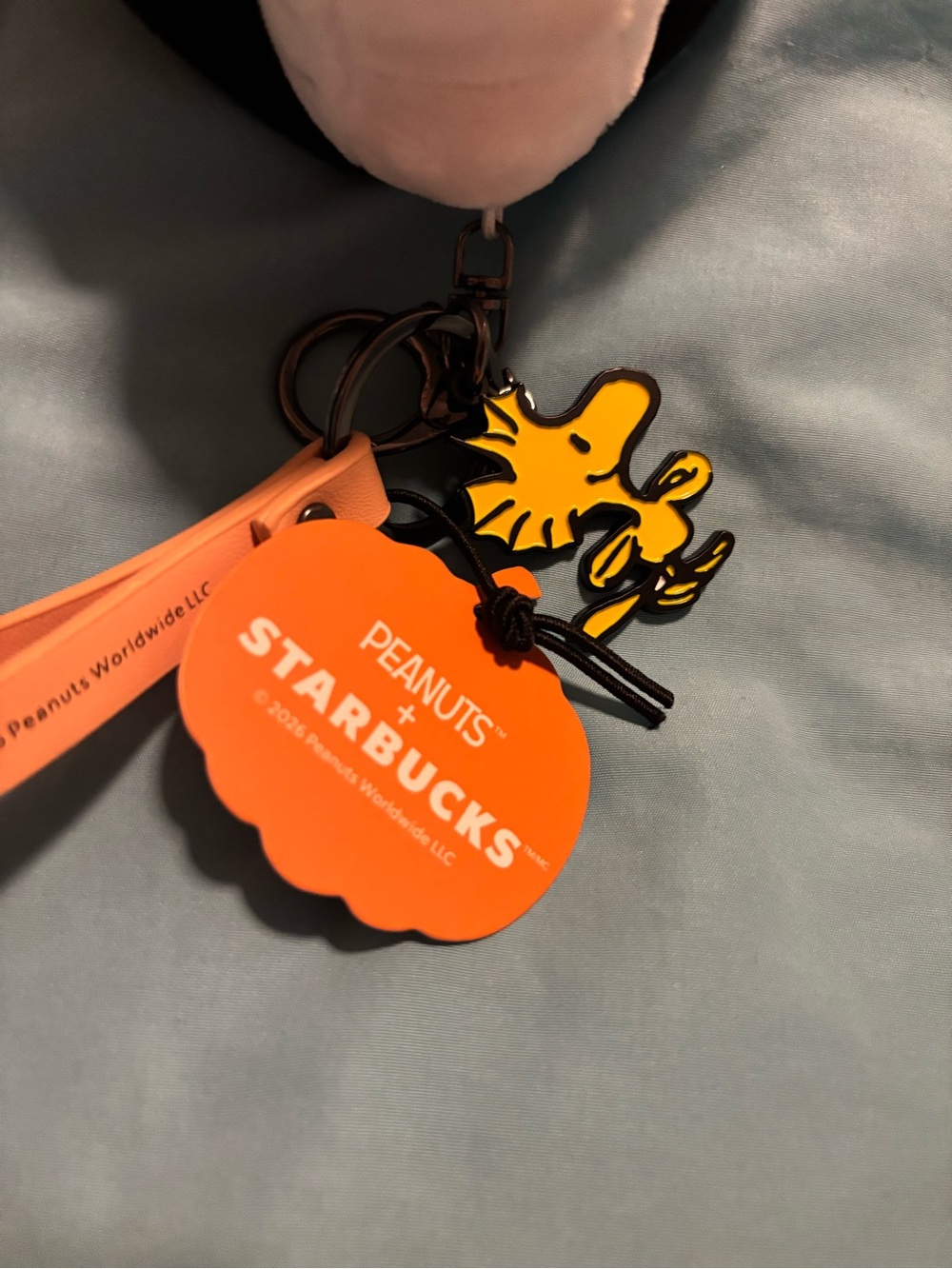Peanuts + Starbucks Snoopy Plush Keychain - Picture 3 of 4